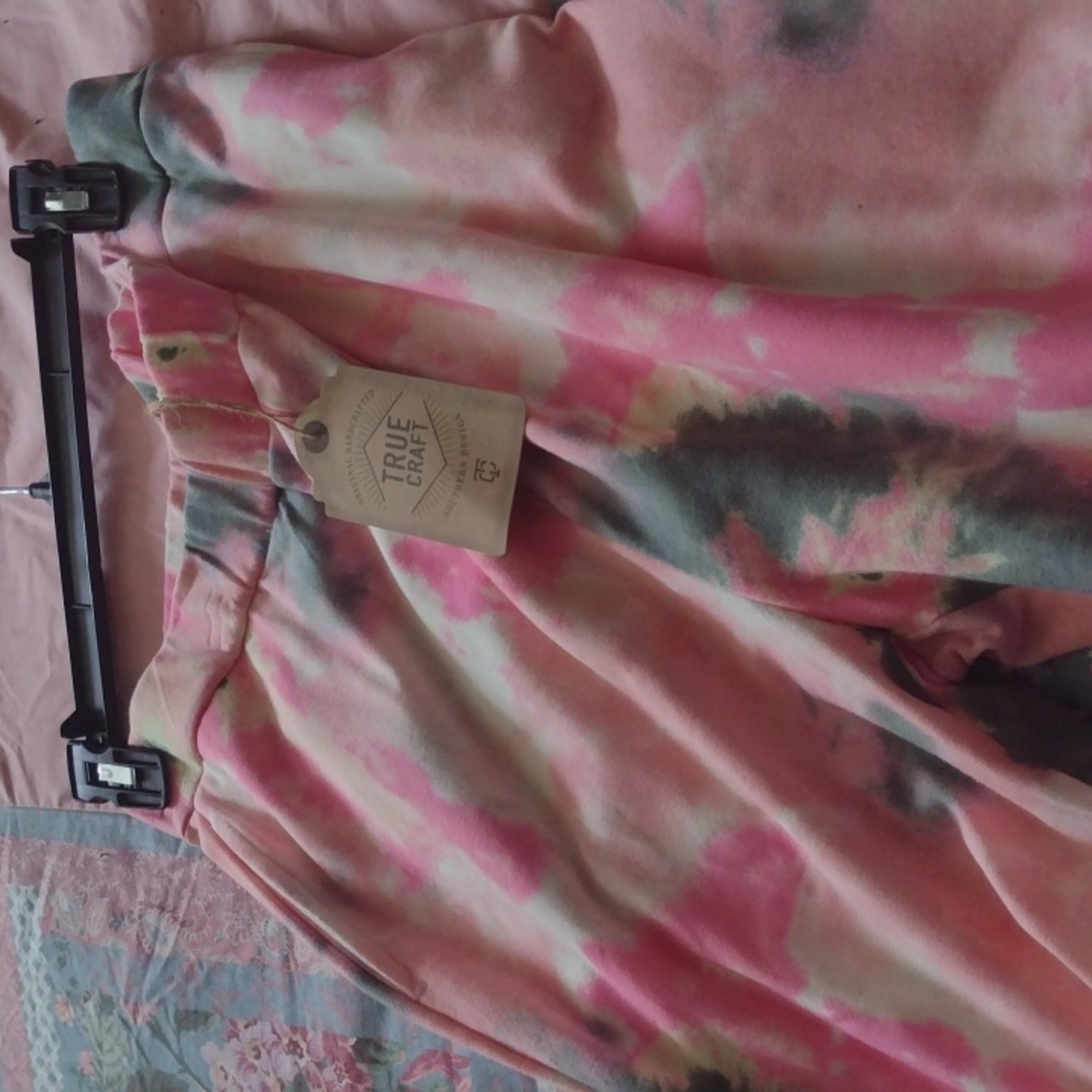 T dye pants